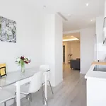 Apartment Home2book Olympo